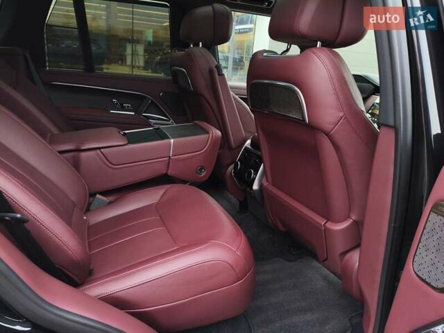 Черный Ленд Ровер Рендж Ровер, объемом двигателя 3 л и пробегом 23 тыс. км за 214540 $, фото 42 на Automoto.ua