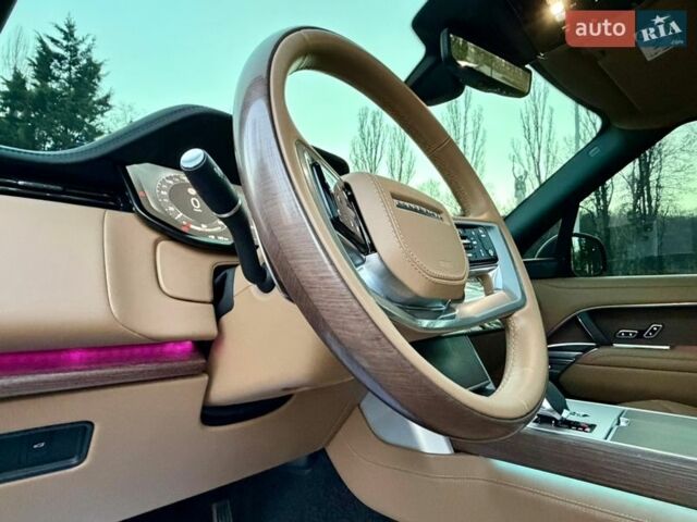 Черный Ленд Ровер Рендж Ровер, объемом двигателя 4.4 л и пробегом 24 тыс. км за 214950 $, фото 188 на Automoto.ua