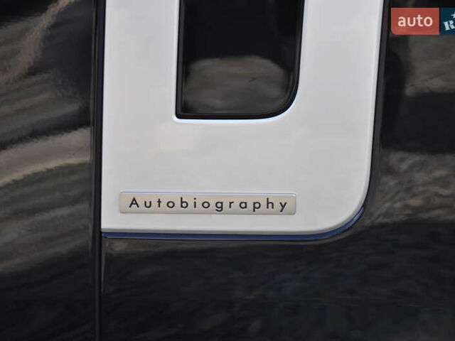 Черный Ленд Ровер Рендж Ровер, объемом двигателя 3 л и пробегом 1 тыс. км за 246811 $, фото 16 на Automoto.ua