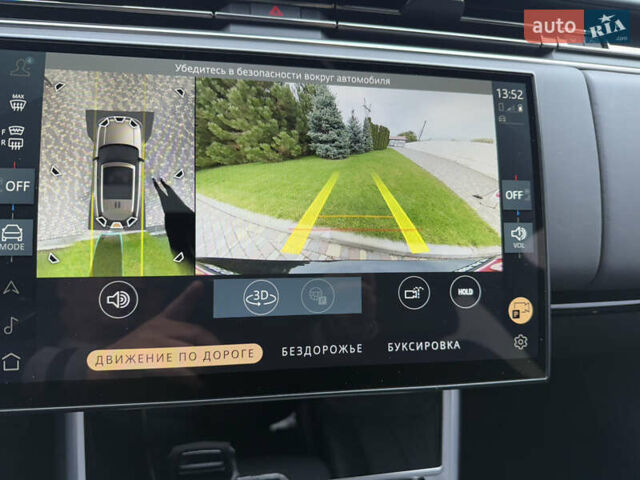 Чорний Ленд Ровер Рендж Ровер, об'ємом двигуна 4.4 л та пробігом 25 тис. км за 165000 $, фото 30 на Automoto.ua