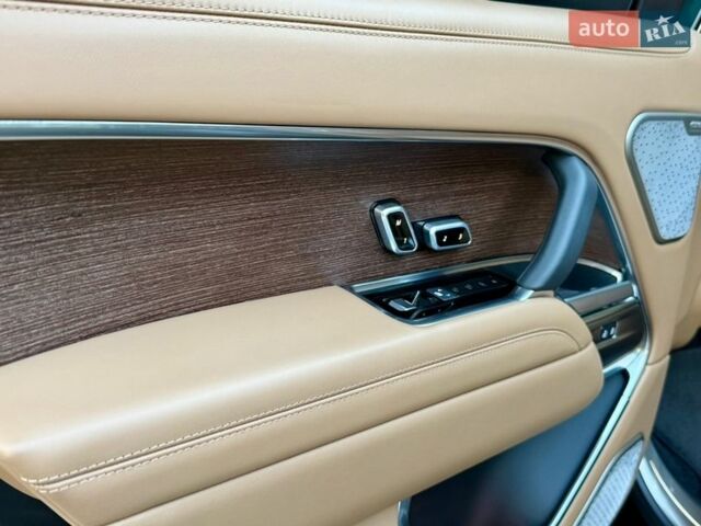 Черный Ленд Ровер Рендж Ровер, объемом двигателя 4.4 л и пробегом 24 тыс. км за 214950 $, фото 81 на Automoto.ua