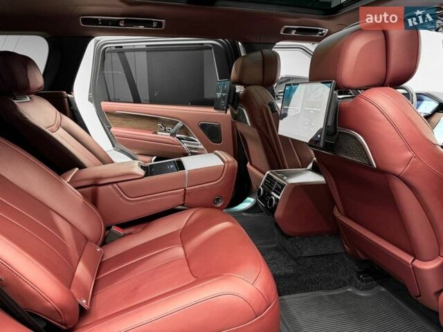 Черный Ленд Ровер Рендж Ровер, объемом двигателя 4.39 л и пробегом 35 тыс. км за 217000 $, фото 40 на Automoto.ua