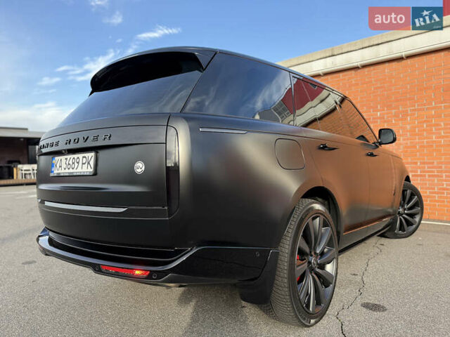 Черный Ленд Ровер Рендж Ровер, объемом двигателя 4.39 л и пробегом 27 тыс. км за 285000 $, фото 35 на Automoto.ua