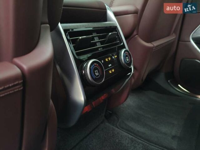 Черный Ленд Ровер Рендж Ровер, объемом двигателя 3 л и пробегом 23 тыс. км за 214540 $, фото 34 на Automoto.ua