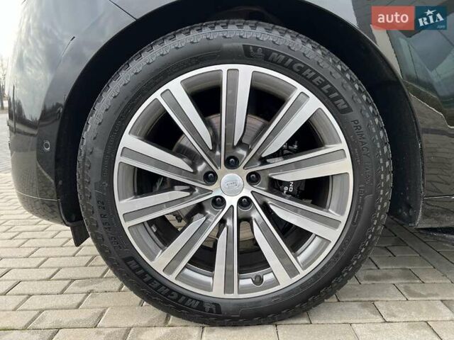 Чорний Ленд Ровер Рендж Ровер, об'ємом двигуна 3 л та пробігом 9 тис. км за 198000 $, фото 37 на Automoto.ua