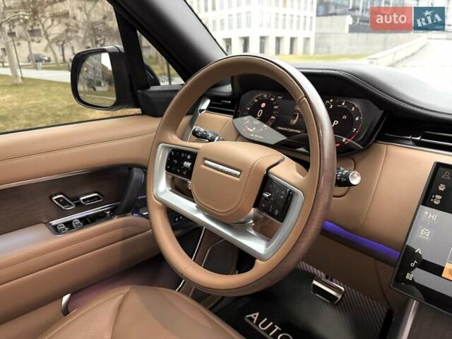 Чорний Ленд Ровер Рендж Ровер, об'ємом двигуна 4.39 л та пробігом 19 тис. км за 225000 $, фото 46 на Automoto.ua