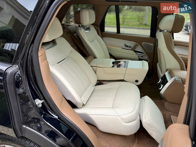 Черный Ленд Ровер Рендж Ровер, объемом двигателя 4.39 л и пробегом 13 тыс. км за 290000 $, фото 52 на Automoto.ua