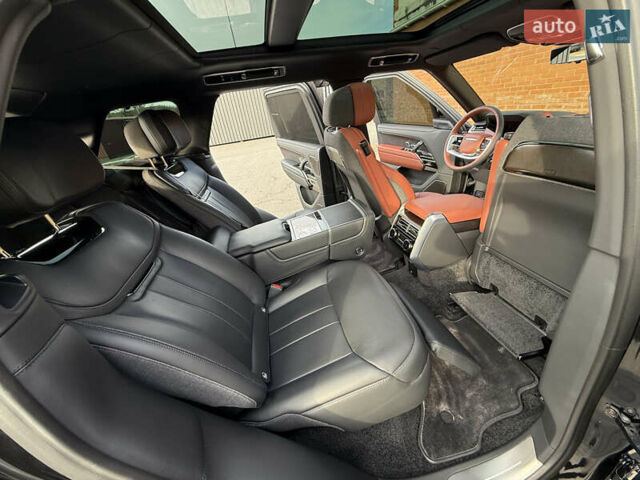 Черный Ленд Ровер Рендж Ровер, объемом двигателя 4.39 л и пробегом 27 тыс. км за 285000 $, фото 84 на Automoto.ua