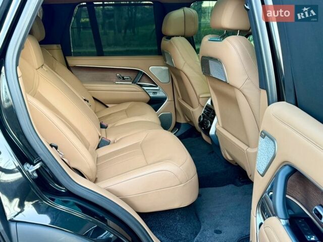 Черный Ленд Ровер Рендж Ровер, объемом двигателя 4.4 л и пробегом 24 тыс. км за 214950 $, фото 106 на Automoto.ua