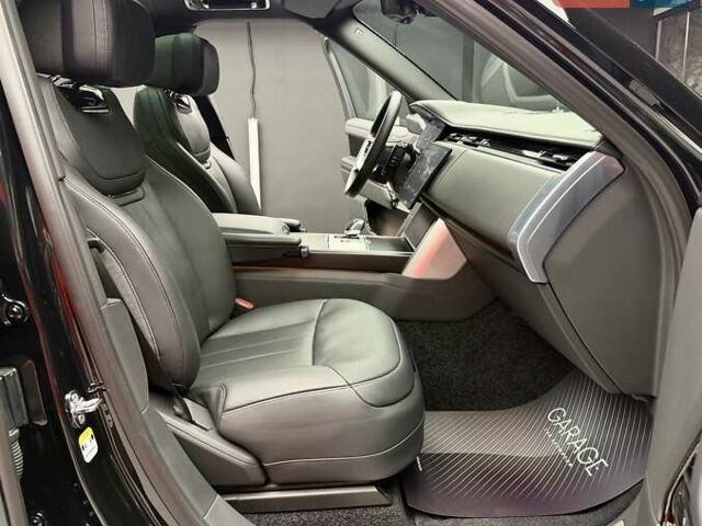 Чорний Ленд Ровер Рендж Ровер, об'ємом двигуна 4.4 л та пробігом 26 тис. км за 285000 $, фото 57 на Automoto.ua