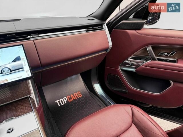 Черный Ленд Ровер Рендж Ровер, объемом двигателя 4.39 л и пробегом 35 тыс. км за 217000 $, фото 63 на Automoto.ua