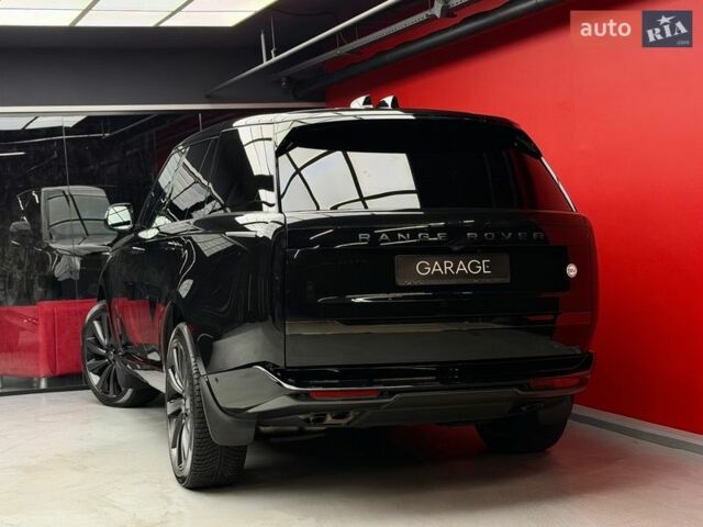 Чорний Ленд Ровер Рендж Ровер, об'ємом двигуна 4.4 л та пробігом 28 тис. км за 277700 $, фото 18 на Automoto.ua