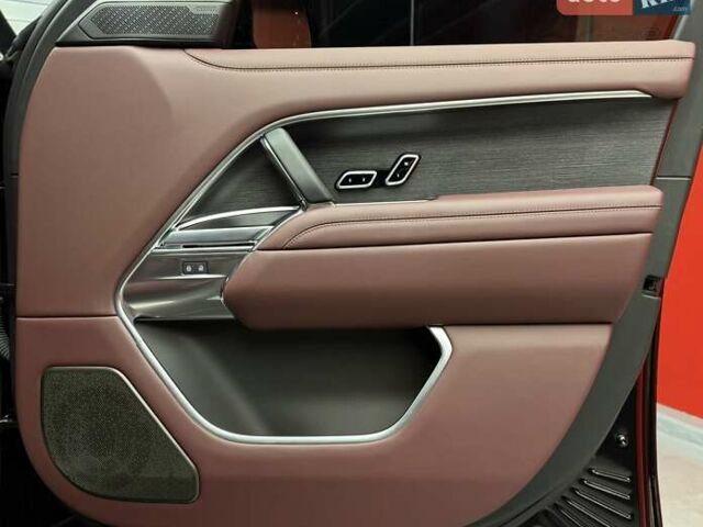 Чорний Ленд Ровер Рендж Ровер, об'ємом двигуна 4.4 л та пробігом 10 тис. км за 224900 $, фото 54 на Automoto.ua