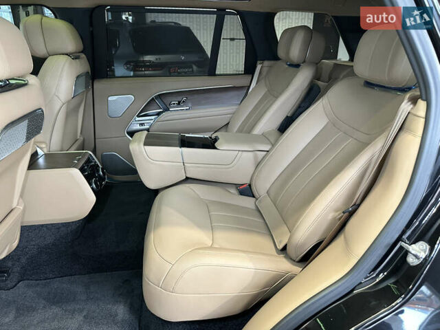 Чорний Ленд Ровер Рендж Ровер, об'ємом двигуна 3 л та пробігом 6 тис. км за 219000 $, фото 59 на Automoto.ua