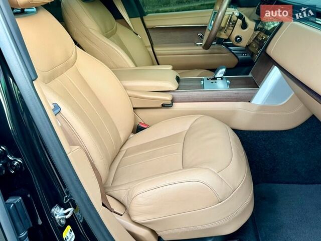 Черный Ленд Ровер Рендж Ровер, объемом двигателя 4.4 л и пробегом 24 тыс. км за 214950 $, фото 132 на Automoto.ua