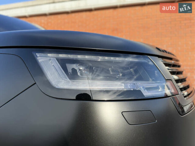 Черный Ленд Ровер Рендж Ровер, объемом двигателя 4.39 л и пробегом 27 тыс. км за 285000 $, фото 13 на Automoto.ua