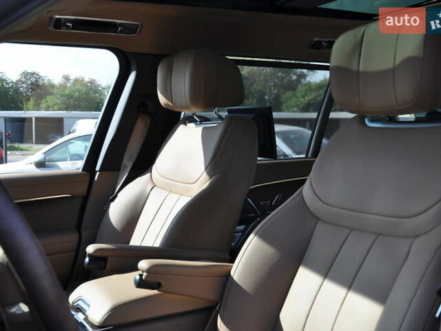 Черный Ленд Ровер Рендж Ровер, объемом двигателя 3 л и пробегом 1 тыс. км за 246169 $, фото 27 на Automoto.ua