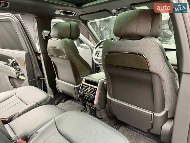 Чорний Ленд Ровер Рендж Ровер, об'ємом двигуна 4.4 л та пробігом 28 тис. км за 277700 $, фото 50 на Automoto.ua