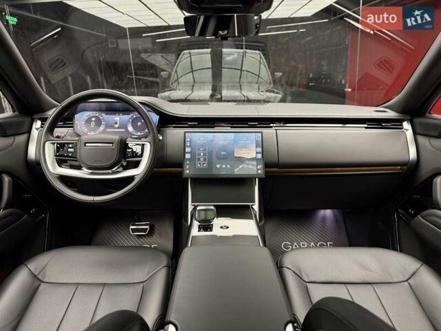 Чорний Ленд Ровер Рендж Ровер, об'ємом двигуна 4.4 л та пробігом 26 тис. км за 285000 $, фото 34 на Automoto.ua