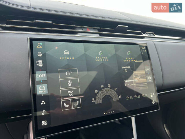 Чорний Ленд Ровер Рендж Ровер, об'ємом двигуна 4.4 л та пробігом 25 тис. км за 165000 $, фото 24 на Automoto.ua