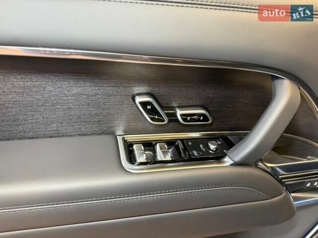 Чорний Ленд Ровер Рендж Ровер, об'ємом двигуна 3 л та пробігом 20 тис. км за 179000 $, фото 24 на Automoto.ua