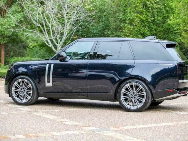 Ленд Ровер Рендж Ровер 2024 у Львові на Automoto.ua Чорний Ленд Ровер Рендж Ровер, об'ємом двигуна 4.4 л та пробігом 6 тис. км за 84800 $, фото 1 на Automoto.ua