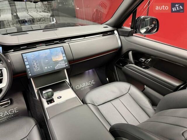 Чорний Ленд Ровер Рендж Ровер, об'ємом двигуна 4.4 л та пробігом 26 тис. км за 285000 $, фото 36 на Automoto.ua