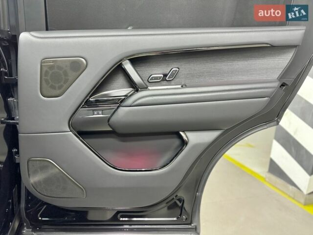 Черный Ленд Ровер Рендж Ровер, объемом двигателя 4.39 л и пробегом 38 тыс. км за 298000 $, фото 27 на Automoto.ua