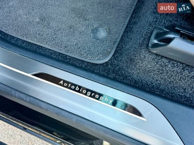 Черный Ленд Ровер Рендж Ровер, объемом двигателя 4.4 л и пробегом 24 тыс. км за 214950 $, фото 68 на Automoto.ua