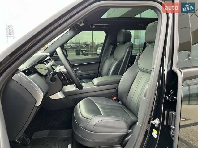 Чорний Ленд Ровер Рендж Ровер, об'ємом двигуна 3 л та пробігом 9 тис. км за 198000 $, фото 9 на Automoto.ua