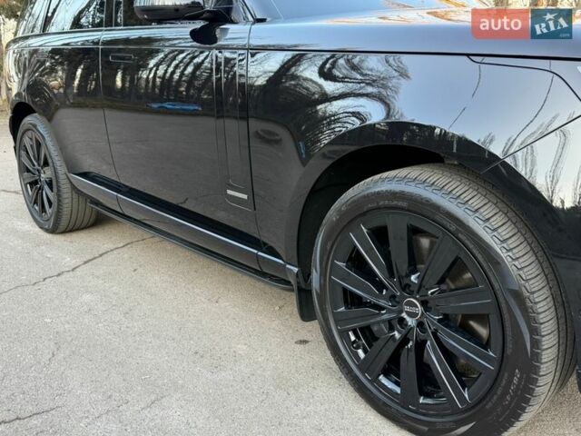 Черный Ленд Ровер Рендж Ровер, объемом двигателя 4.4 л и пробегом 24 тыс. км за 214950 $, фото 36 на Automoto.ua