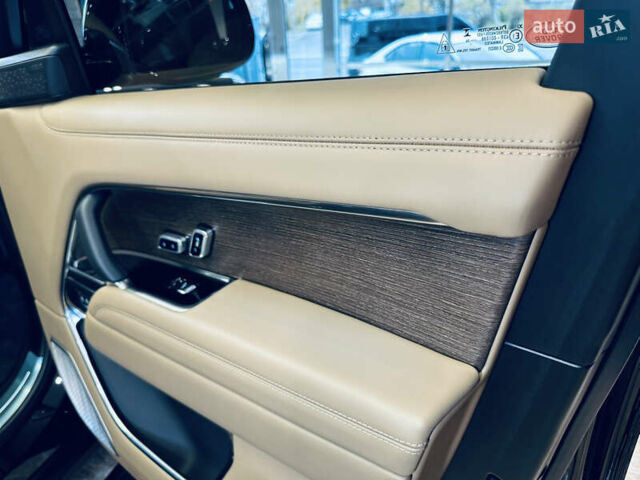 Чорний Ленд Ровер Рендж Ровер, об'ємом двигуна 3 л та пробігом 6 тис. км за 219000 $, фото 83 на Automoto.ua