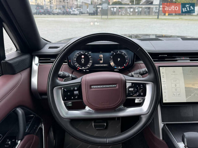 Ленд Ровер Рендж Ровер 2024 в Киеве на Automoto.ua Черный Ленд Ровер Рендж Ровер, объемом двигателя 4.39 л и пробегом 57 тыс. км за 205000 $, фото 20 на Automoto.ua