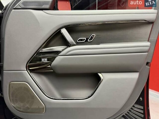 Чорний Ленд Ровер Рендж Ровер, об'ємом двигуна 4.4 л та пробігом 26 тис. км за 285000 $, фото 55 на Automoto.ua