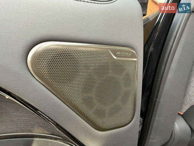 Черный Ленд Ровер Рендж Ровер, объемом двигателя 4.39 л и пробегом 27 тыс. км за 285000 $, фото 53 на Automoto.ua