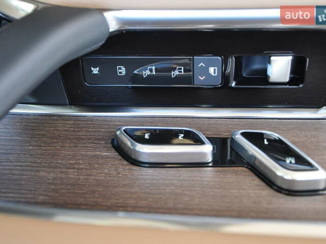 Черный Ленд Ровер Рендж Ровер, объемом двигателя 3 л и пробегом 1 тыс. км за 246169 $, фото 40 на Automoto.ua