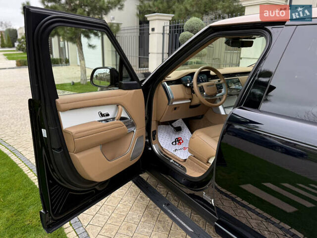 Черный Ленд Ровер Рендж Ровер, объемом двигателя 4.39 л и пробегом 13 тыс. км за 290000 $, фото 34 на Automoto.ua