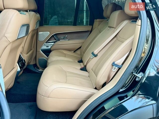 Черный Ленд Ровер Рендж Ровер, объемом двигателя 4.4 л и пробегом 24 тыс. км за 214950 $, фото 92 на Automoto.ua