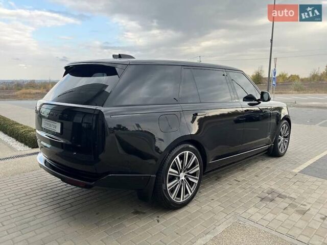 Ленд Ровер Рендж Ровер 2024 в Днепре (Днепропетровске) на Automoto.ua Черный Ленд Ровер Рендж Ровер, объемом двигателя 3 л и пробегом 5 тыс. км за 203000 $, фото 6 на Automoto.ua