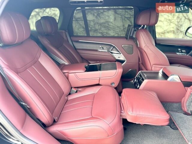 Черный Ленд Ровер Рендж Ровер, объемом двигателя 4.39 л и пробегом 9 тыс. км за 270000 $, фото 34 на Automoto.ua