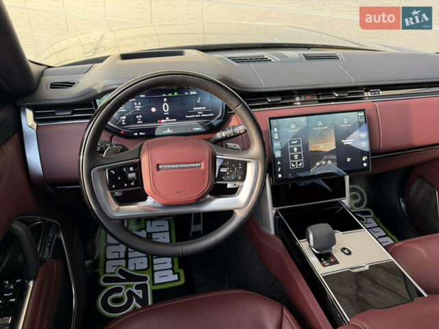 Черный Ленд Ровер Рендж Ровер, объемом двигателя 4.4 л и пробегом 5 тыс. км за 309000 $, фото 24 на Automoto.ua