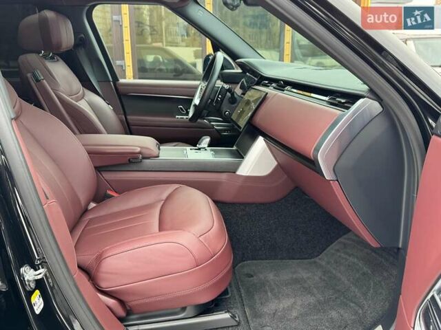 Черный Ленд Ровер Рендж Ровер, объемом двигателя 4.39 л и пробегом 10 тыс. км за 249999 $, фото 31 на Automoto.ua