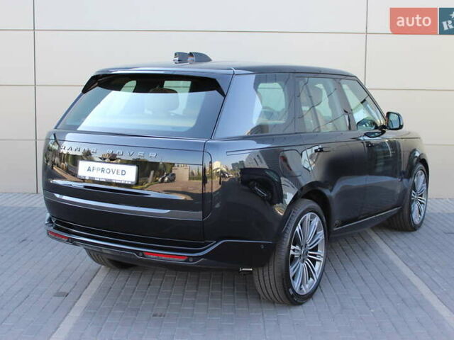Чорний Ленд Ровер Рендж Ровер, об'ємом двигуна 3 л та пробігом 3 тис. км за 218445 $, фото 3 на Automoto.ua