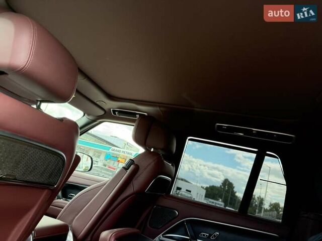 Черный Ленд Ровер Рендж Ровер, объемом двигателя 4.39 л и пробегом 7 тыс. км за 240000 $, фото 16 на Automoto.ua