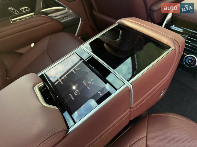 Черный Ленд Ровер Рендж Ровер, объемом двигателя 4.4 л и пробегом 5 тыс. км за 309000 $, фото 35 на Automoto.ua