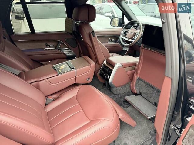 Чорний Ленд Ровер Рендж Ровер, об'ємом двигуна 3 л та пробігом 24 тис. км за 239000 $, фото 41 на Automoto.ua