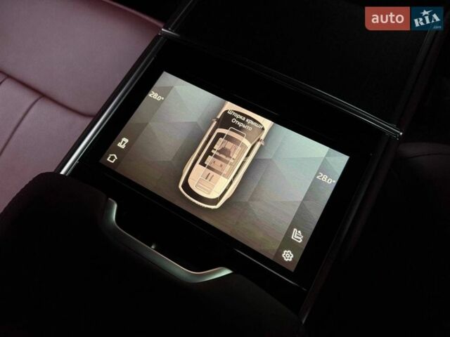 Черный Ленд Ровер Рендж Ровер, объемом двигателя 3 л и пробегом 1 тыс. км за 222500 $, фото 76 на Automoto.ua