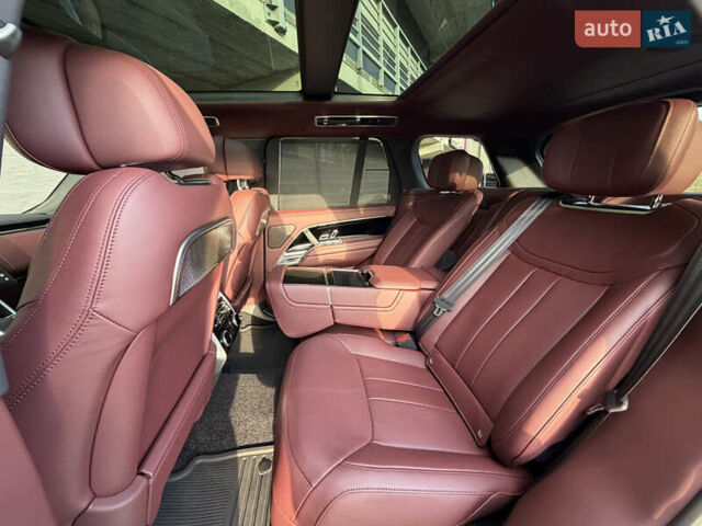 Черный Ленд Ровер Рендж Ровер, объемом двигателя 4.4 л и пробегом 5 тыс. км за 309000 $, фото 45 на Automoto.ua