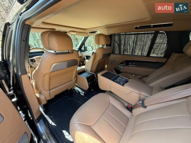 Чорний Ленд Ровер Рендж Ровер, об'ємом двигуна 3 л та пробігом 20 тис. км за 204000 $, фото 15 на Automoto.ua