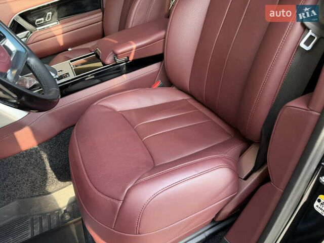 Черный Ленд Ровер Рендж Ровер, объемом двигателя 4.4 л и пробегом 5 тыс. км за 309000 $, фото 43 на Automoto.ua